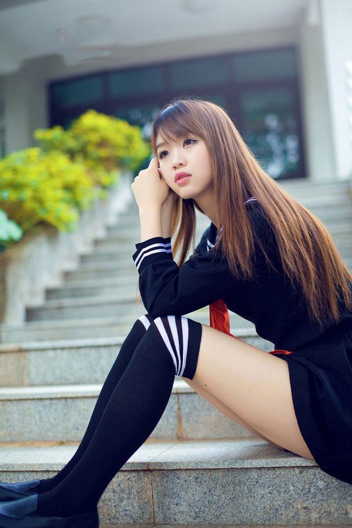 瓦伦西亚主打防守反击抢得关键三分，瓦伦西亚首发