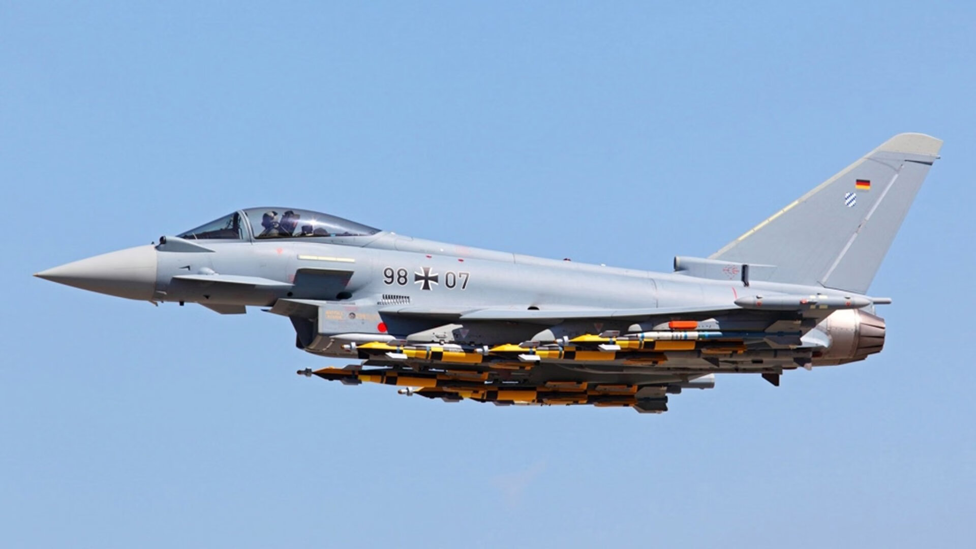 中国男篮加强团队配合默契提升战术执行效率,中国男篮面临一个可怕的对手